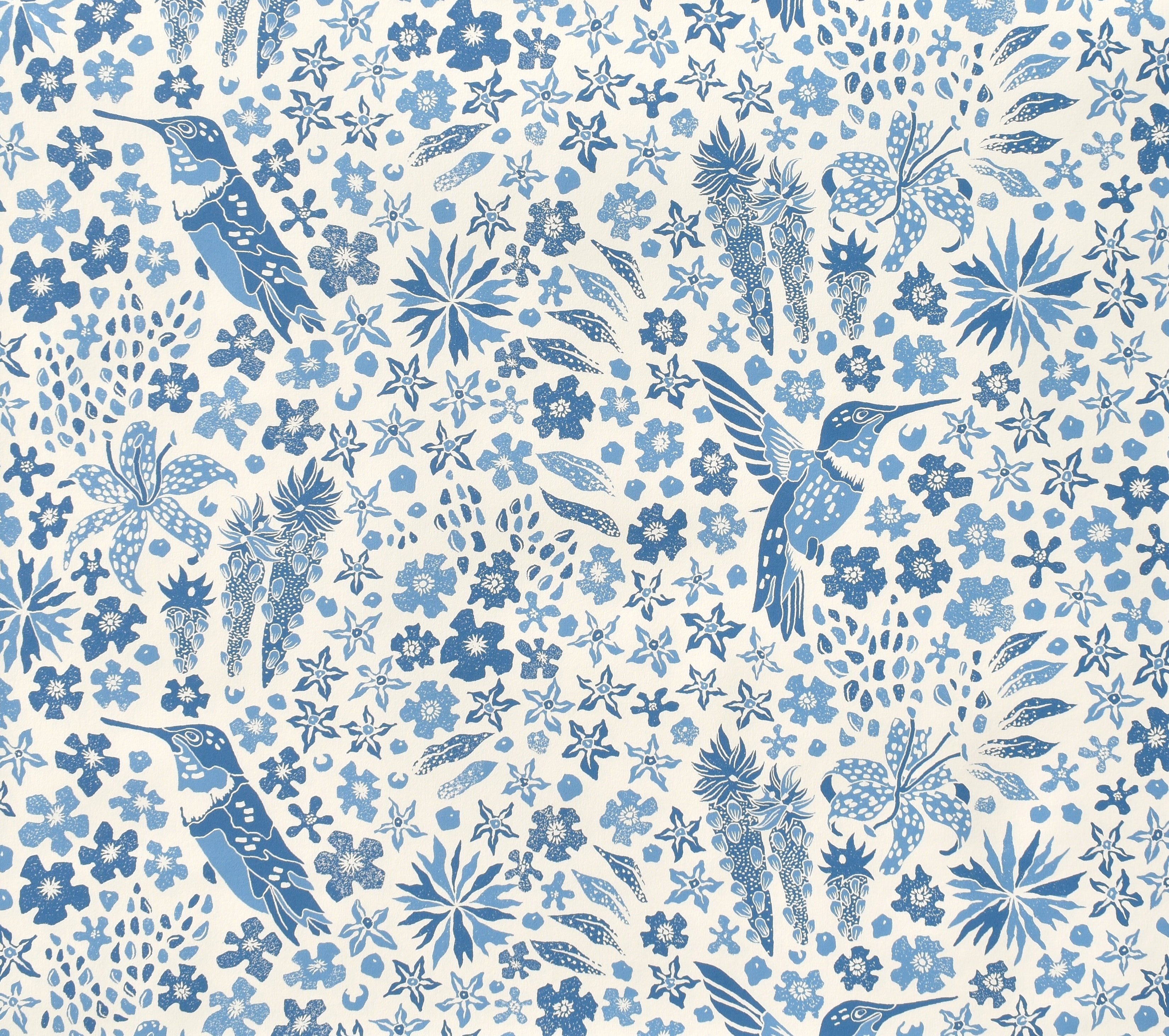 HUMMINGBIRD Wallpaper in Deep Blue Sample